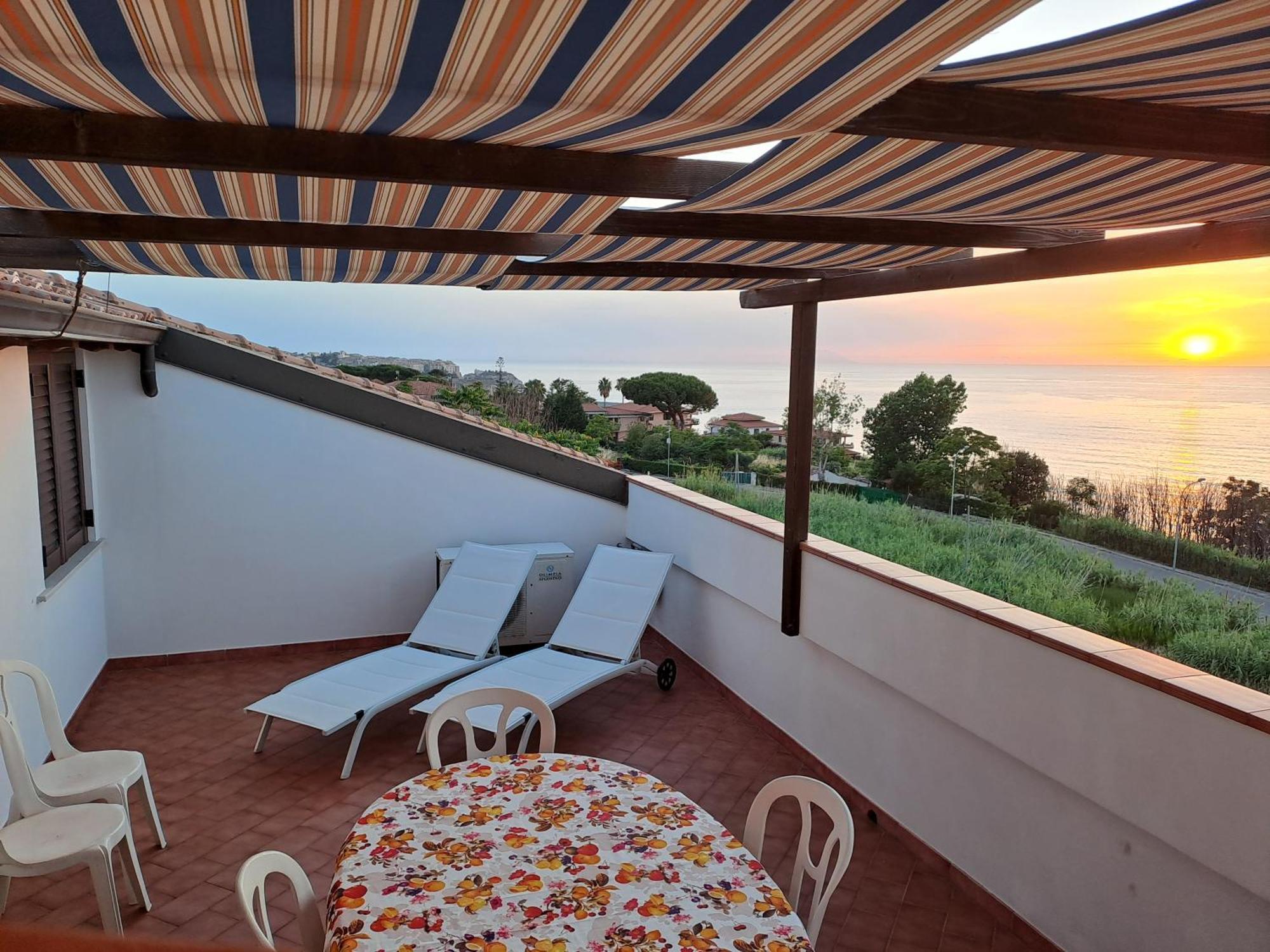 Terrazza Michelino Apartment Parghelia Exterior foto