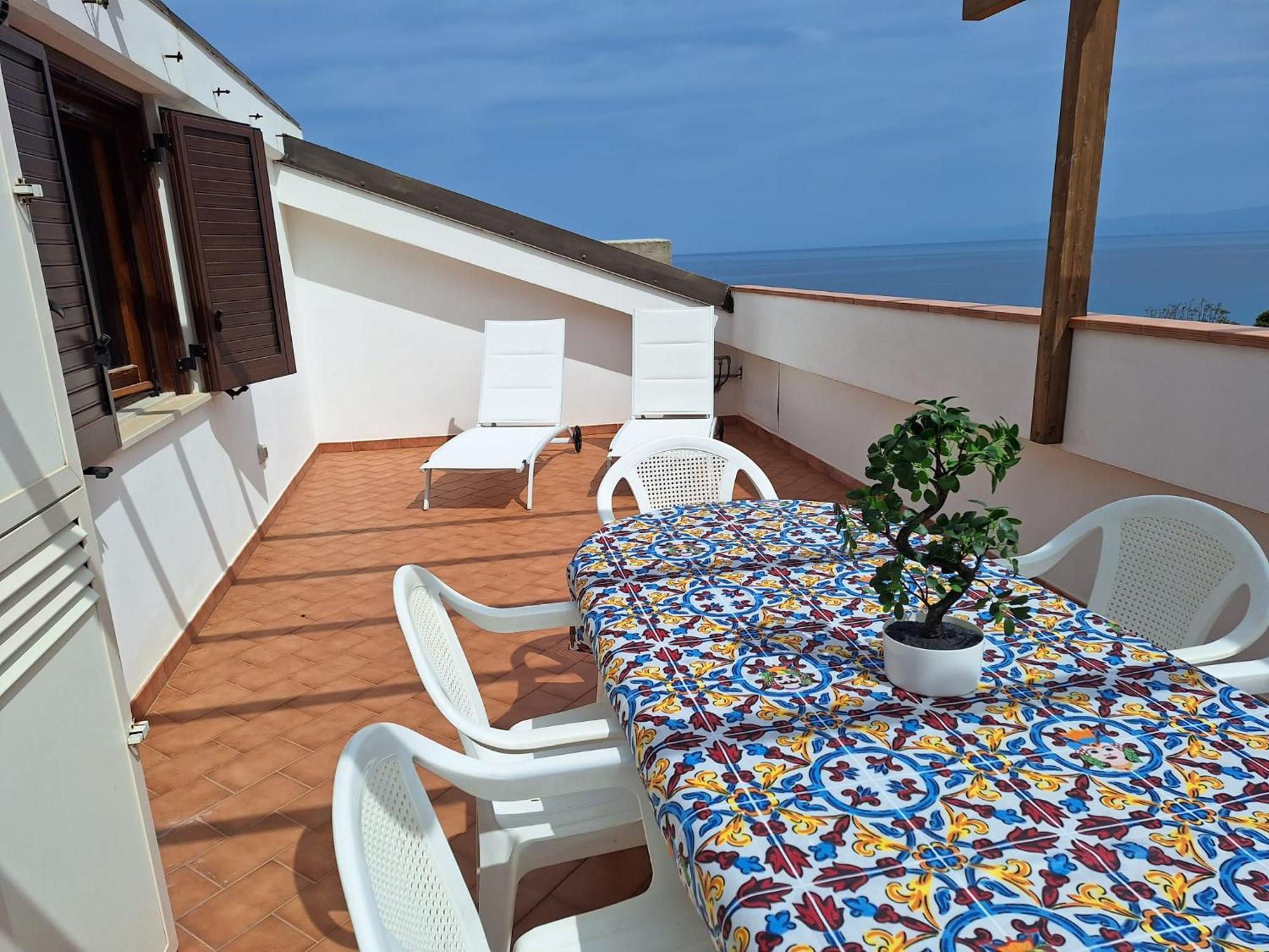 Terrazza Michelino Apartment Parghelia Exterior foto