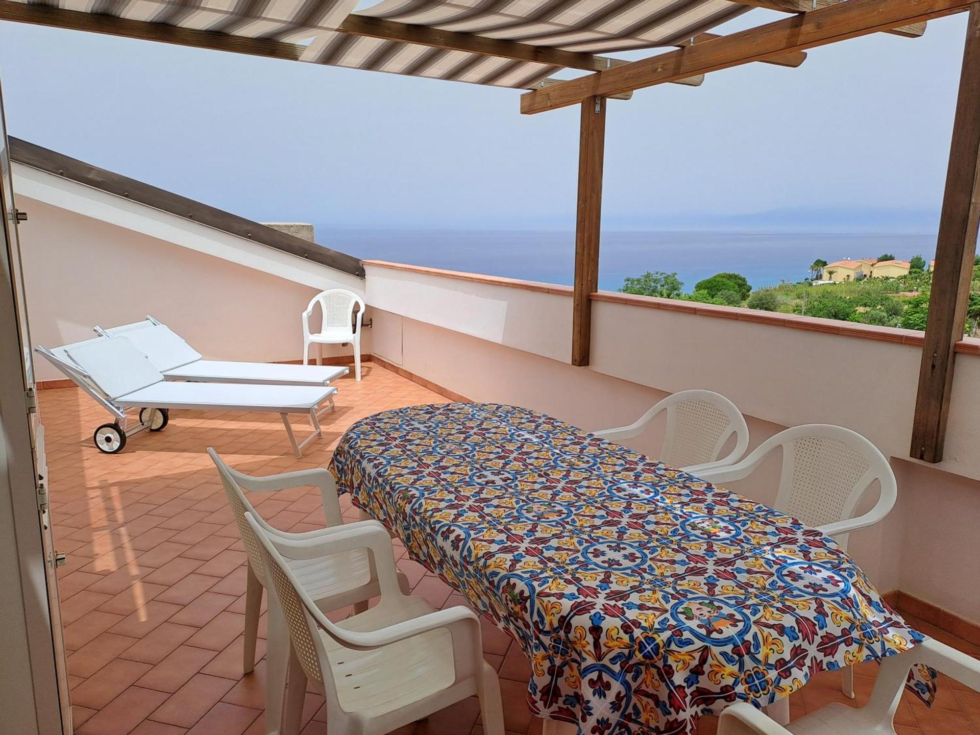 Terrazza Michelino Apartment Parghelia Exterior foto